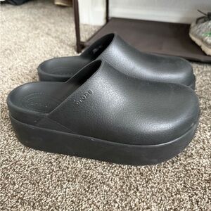 Black Platform Clogs “Dylan” style